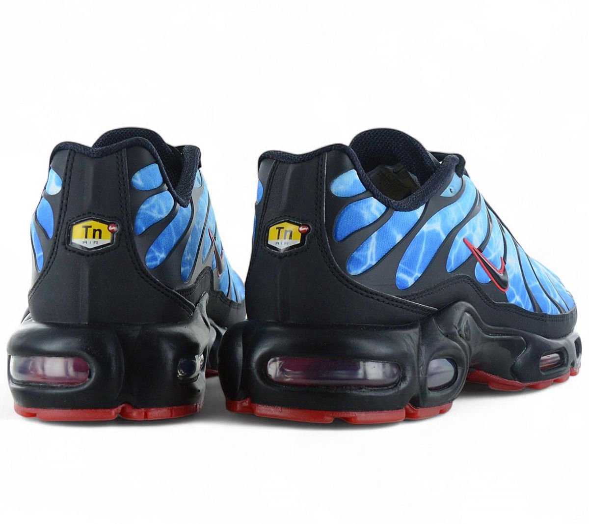 Nike Tn Shark Attack
