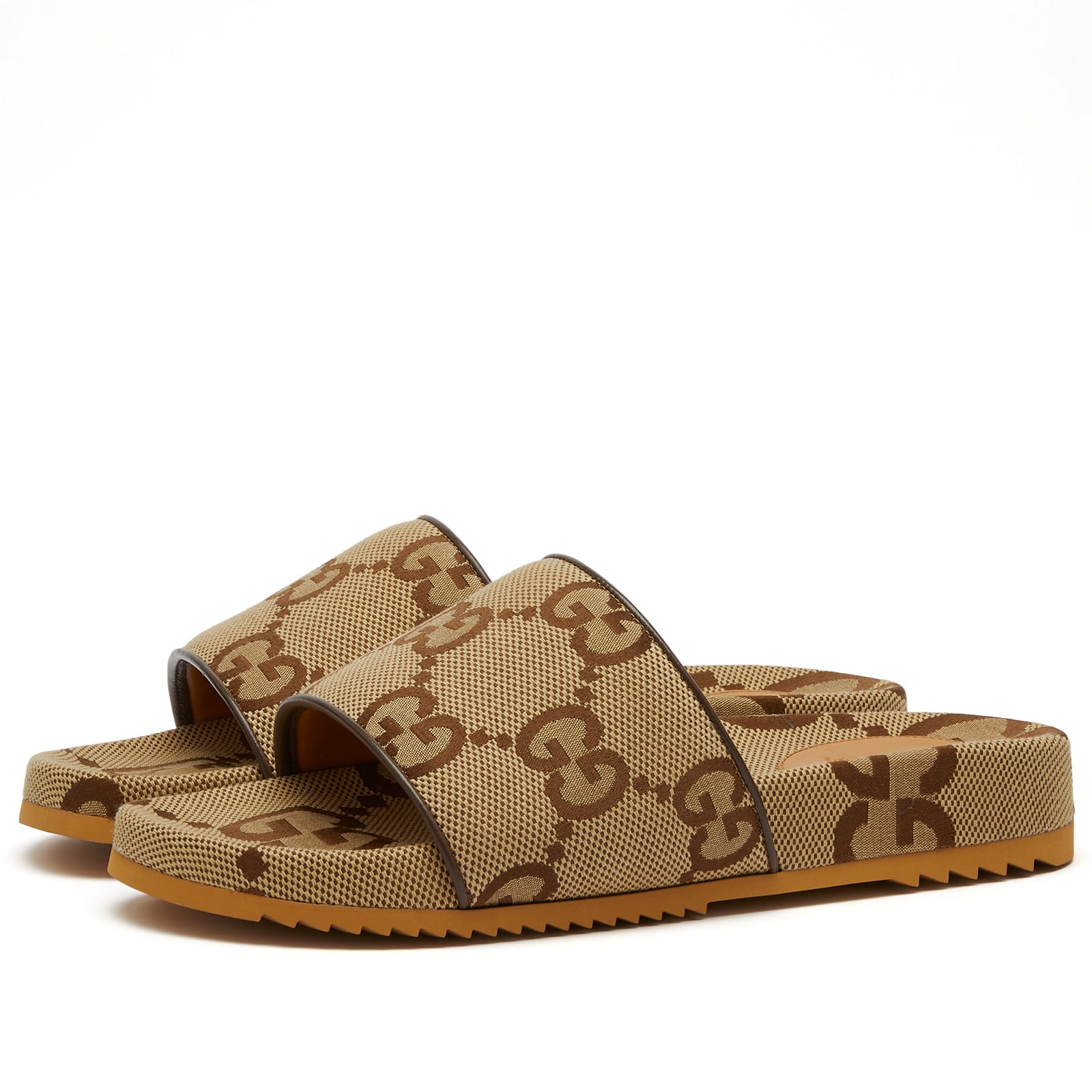 Découvrez notre article vedette une paire de Sandale Gucci Jumbo 